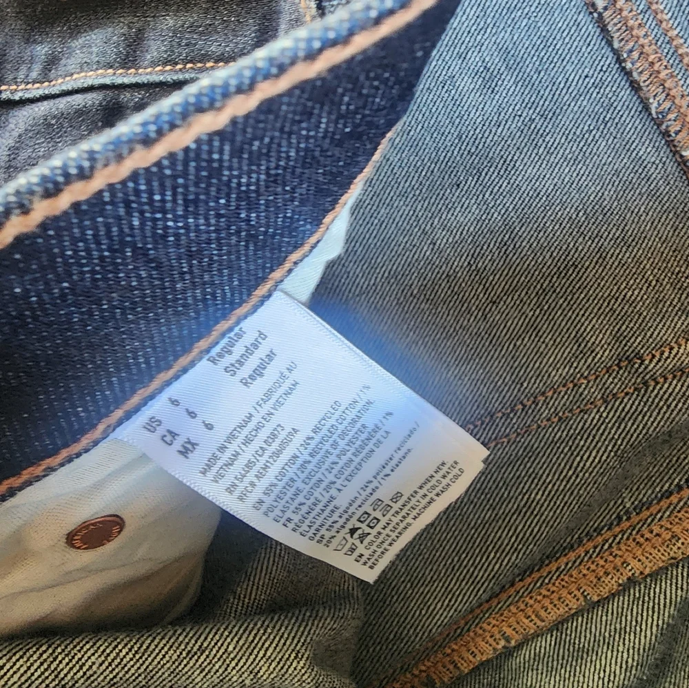 American Eagle Outfitters Barrel Jeans - Picture 4 of 5